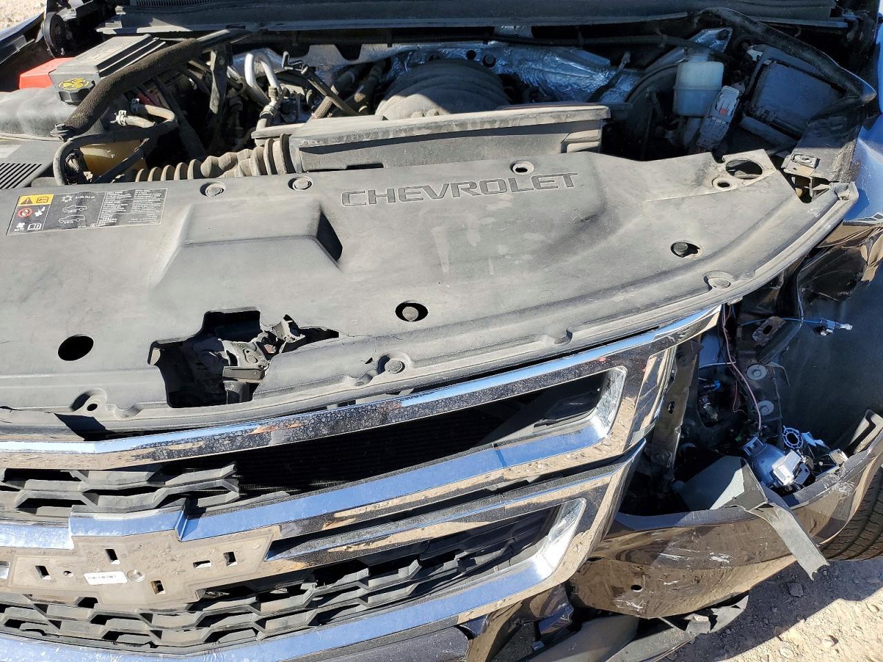 2016 CHEVROLET Suburban