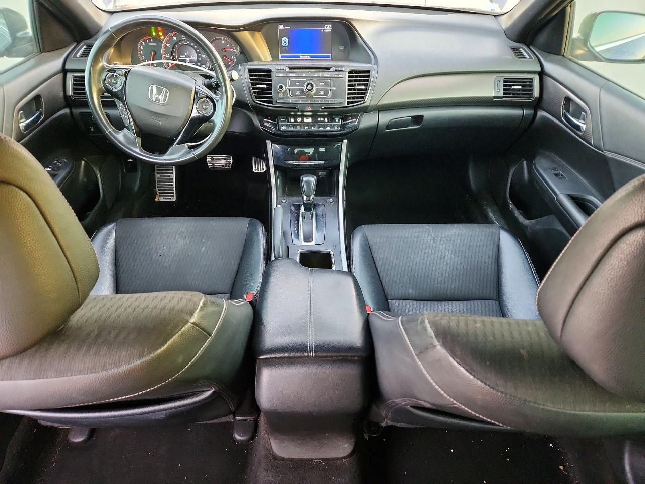 2017 HONDA ACCORD