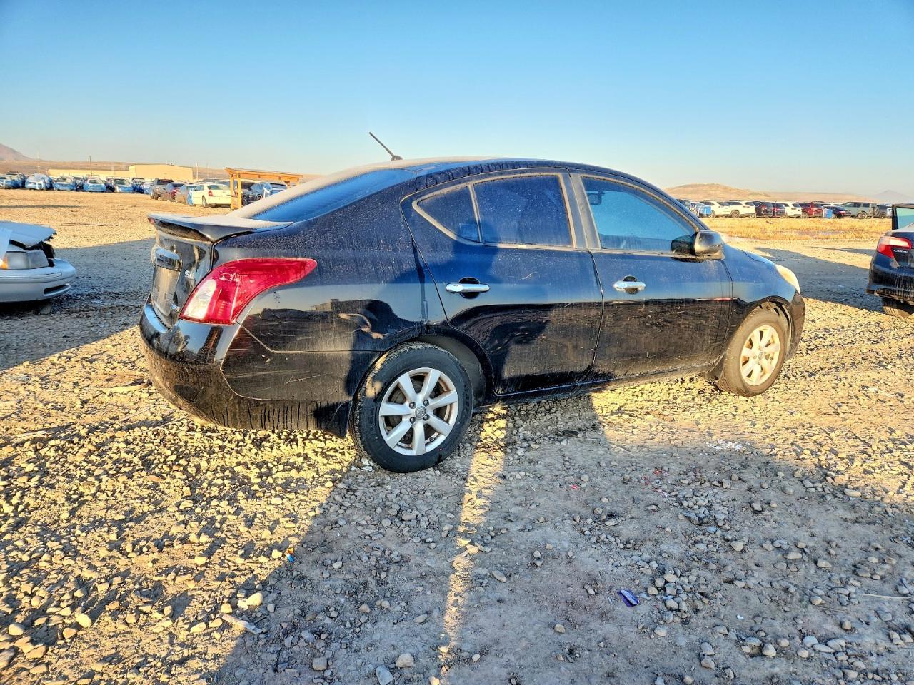2013 NISSAN VERSA