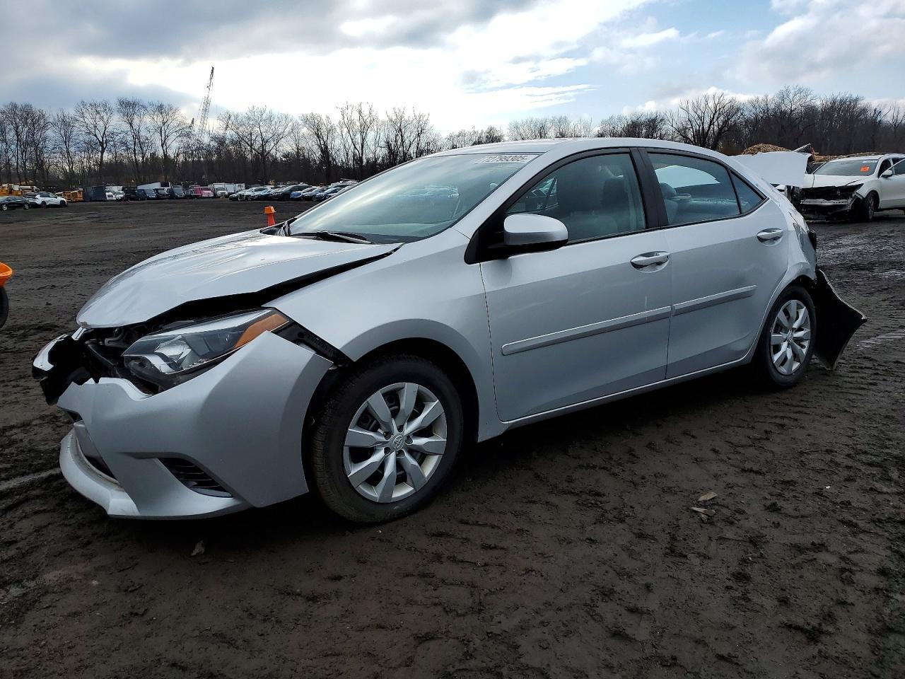 2016 TOYOTA COROLLA