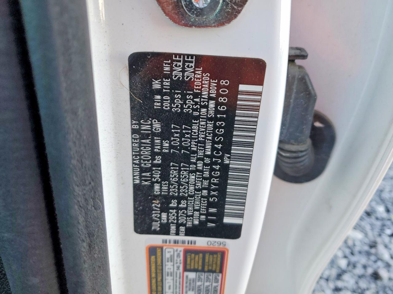 2025 KIA SORENTO