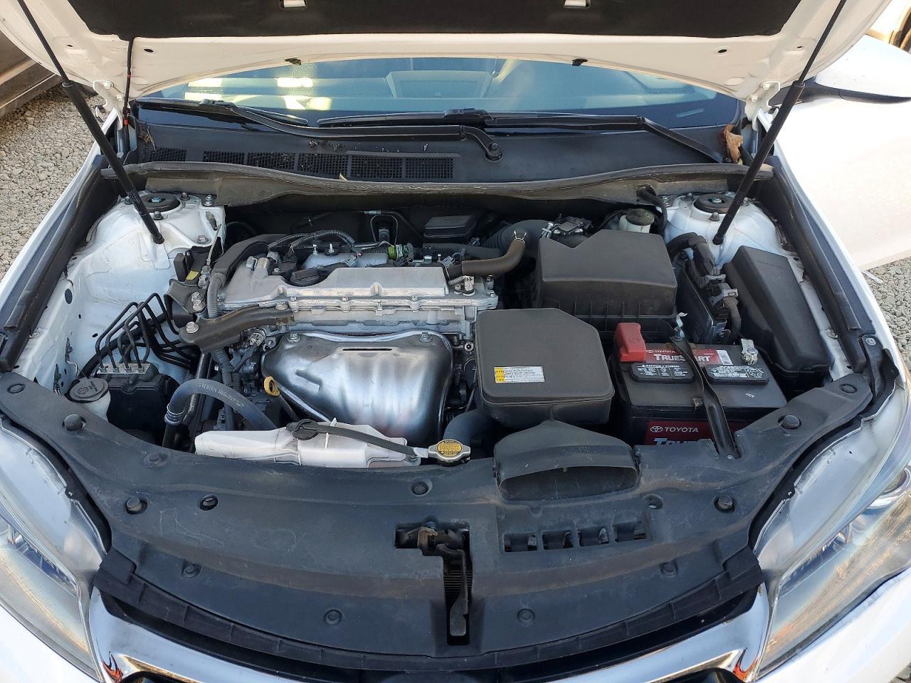 2015 TOYOTA CAMRY