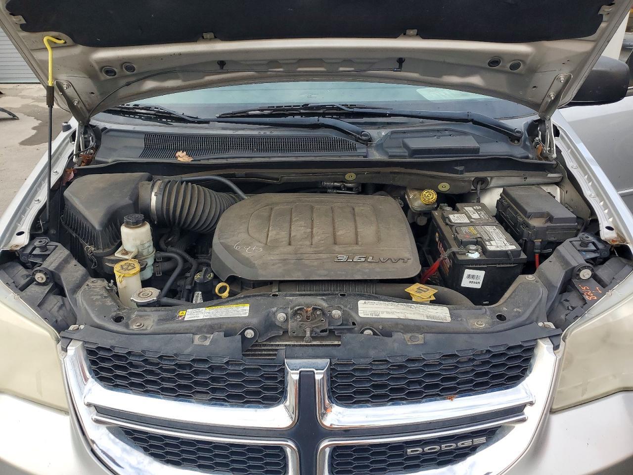 2011 DODGE GRAND CARAVAN