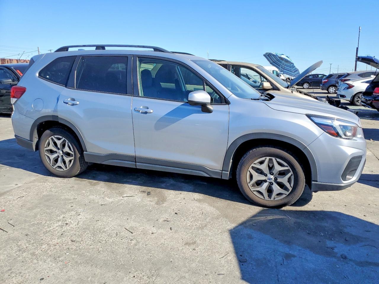 2021 SUBARU FORESTER