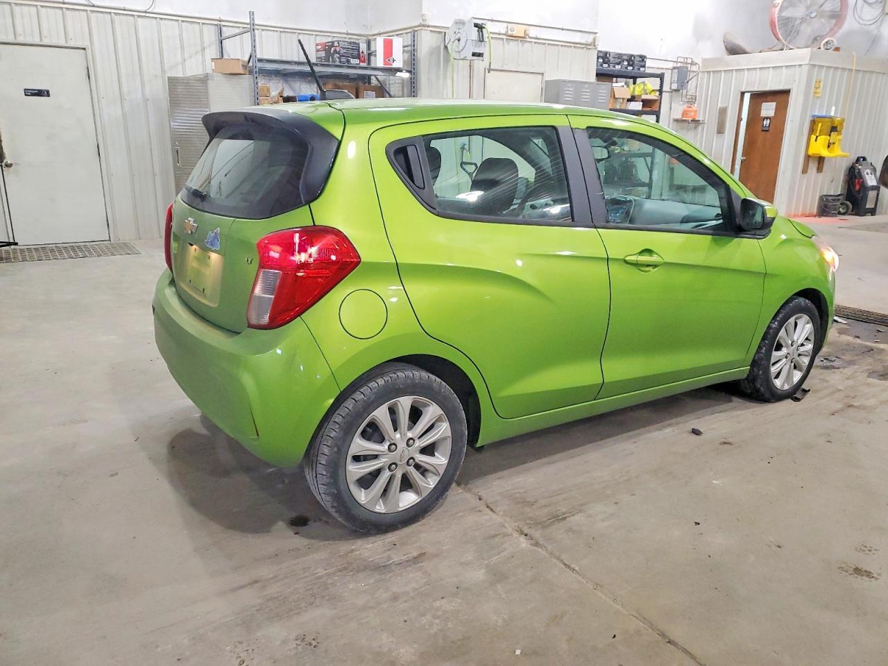 2016 CHEVROLET Spark