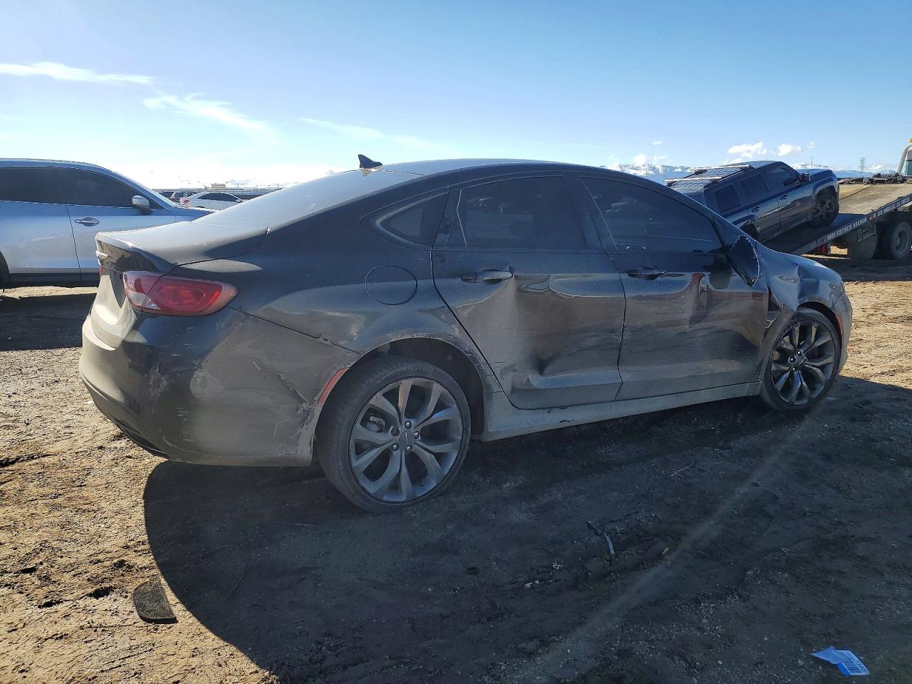 2016 CHRYSLER 200