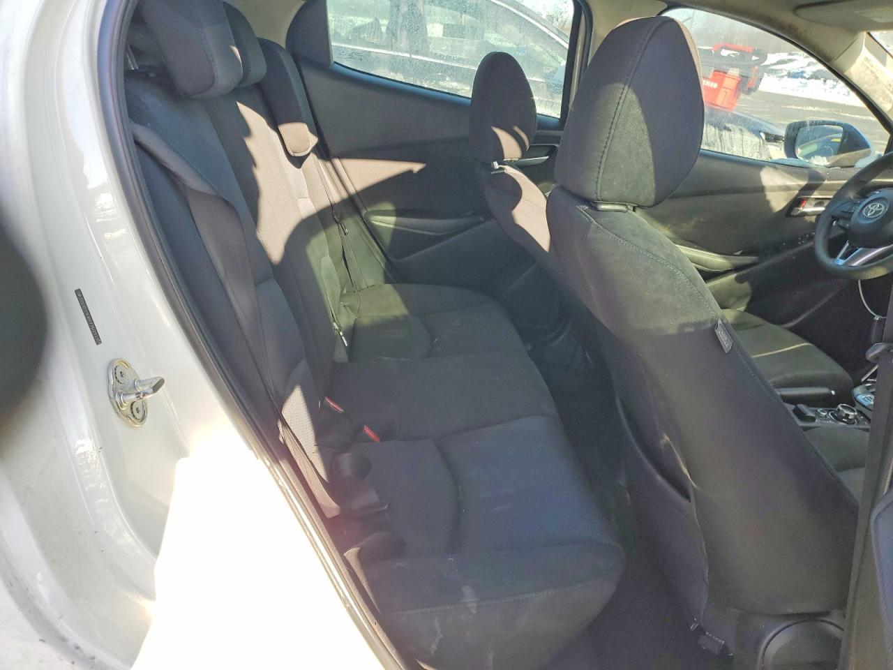 2017 TOYOTA YARIS