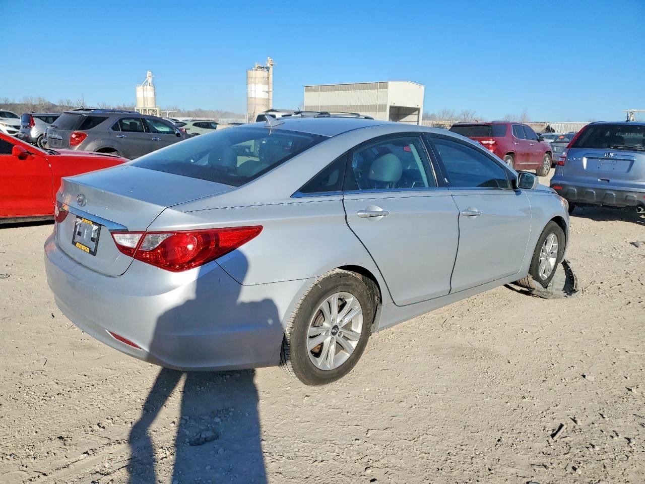 2011 HYUNDAI SONATA