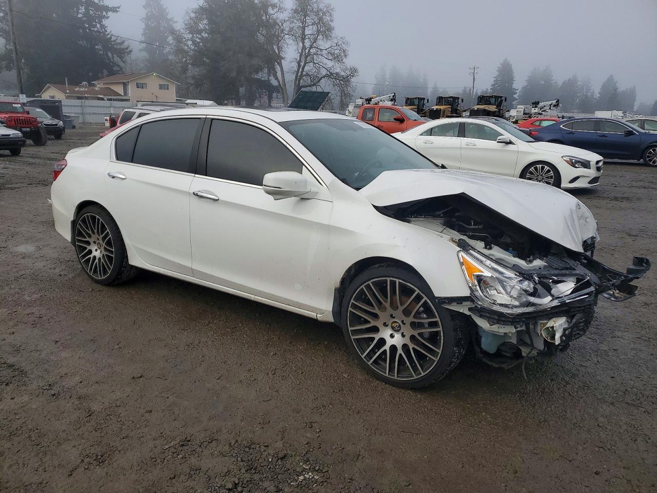 2016 HONDA ACCORD