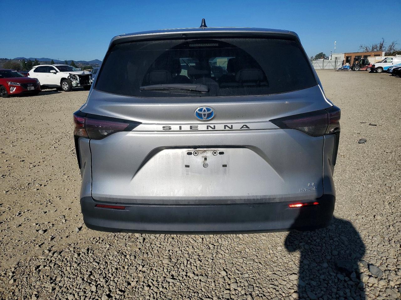 2023 TOYOTA SIENNA
