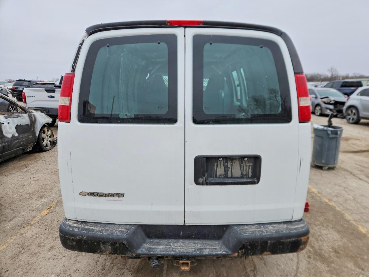 2016 CHEVROLET EXPRESS 2500