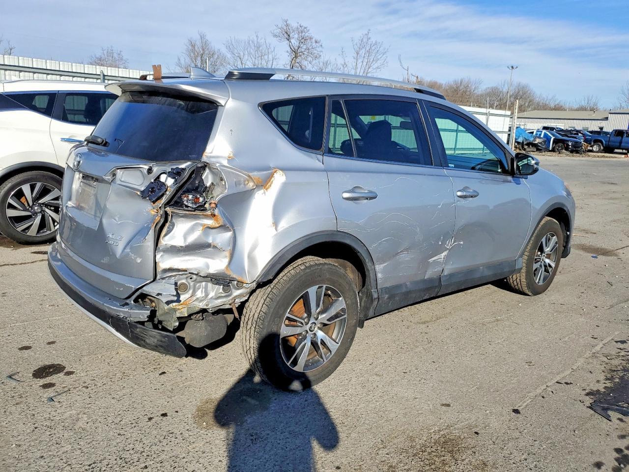 2016 TOYOTA RAV4