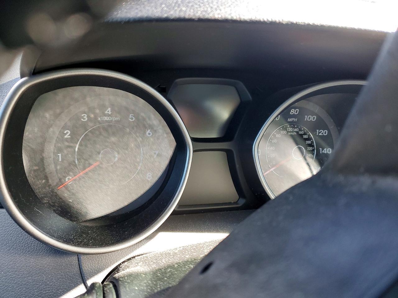 2015 HYUNDAI ELANTRA
