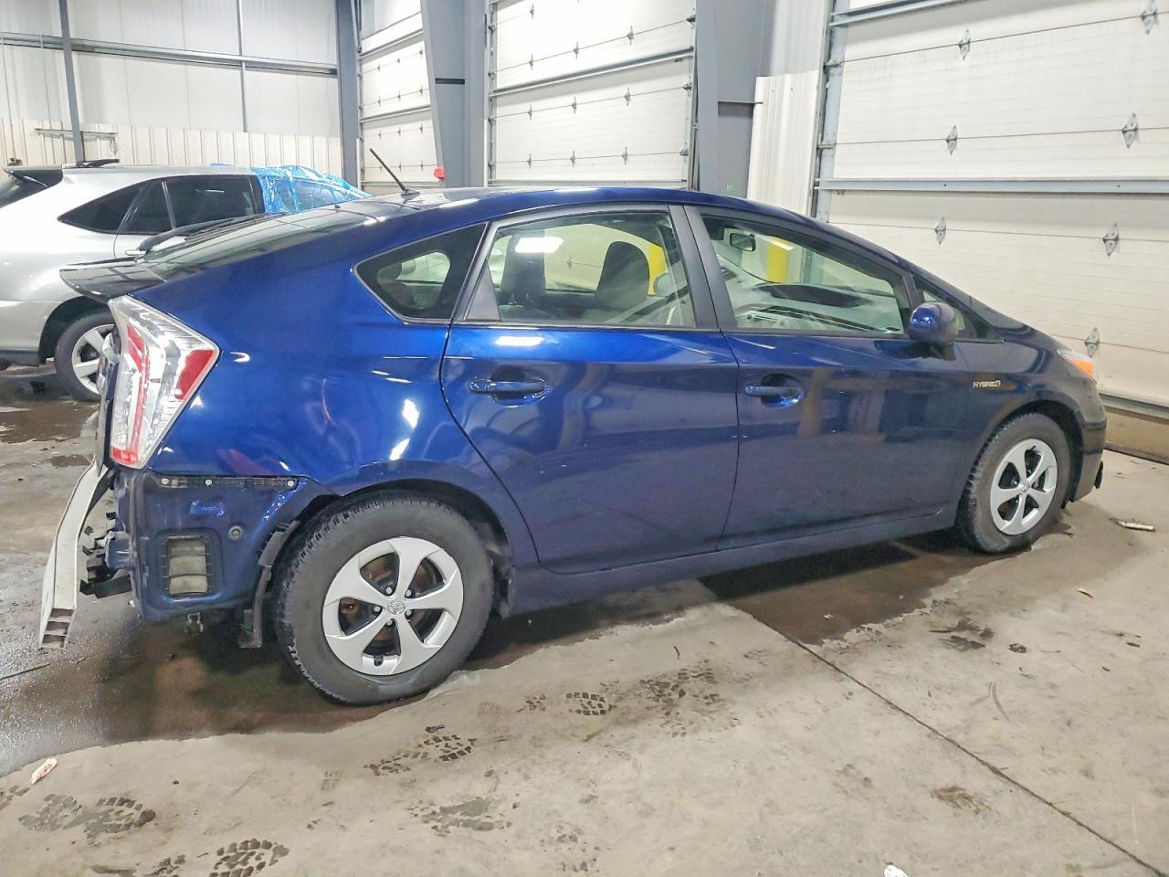 2014 TOYOTA PRIUS