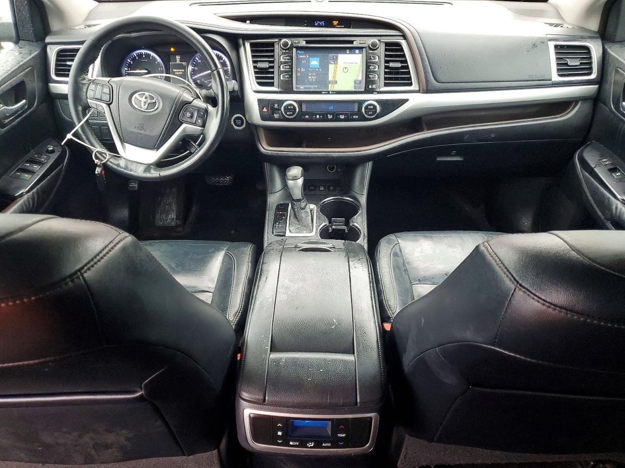 2014 TOYOTA HIGHLANDER