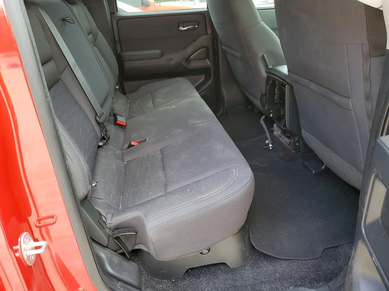 2022 NISSAN Frontier