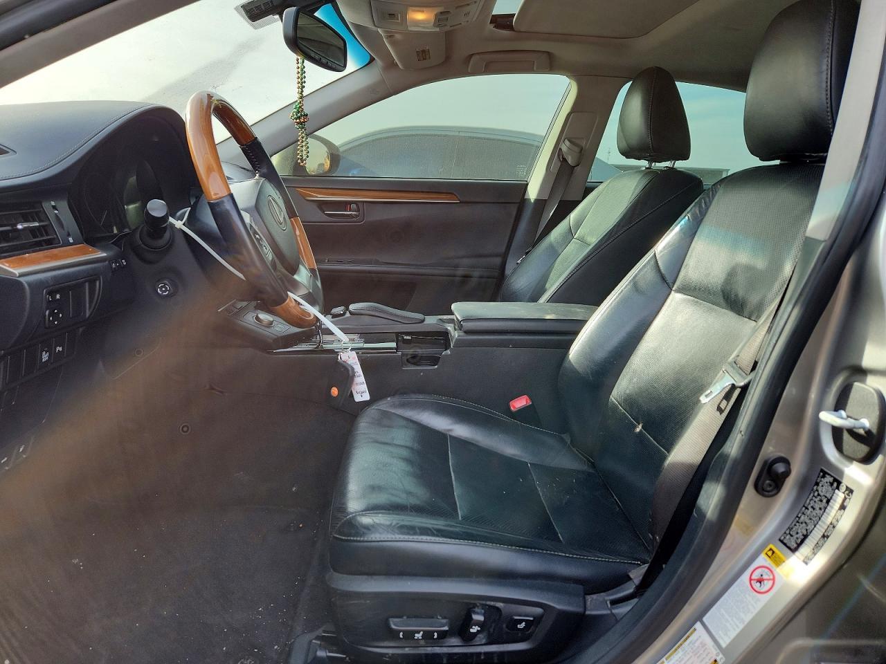 2015 LEXUS ES 300H