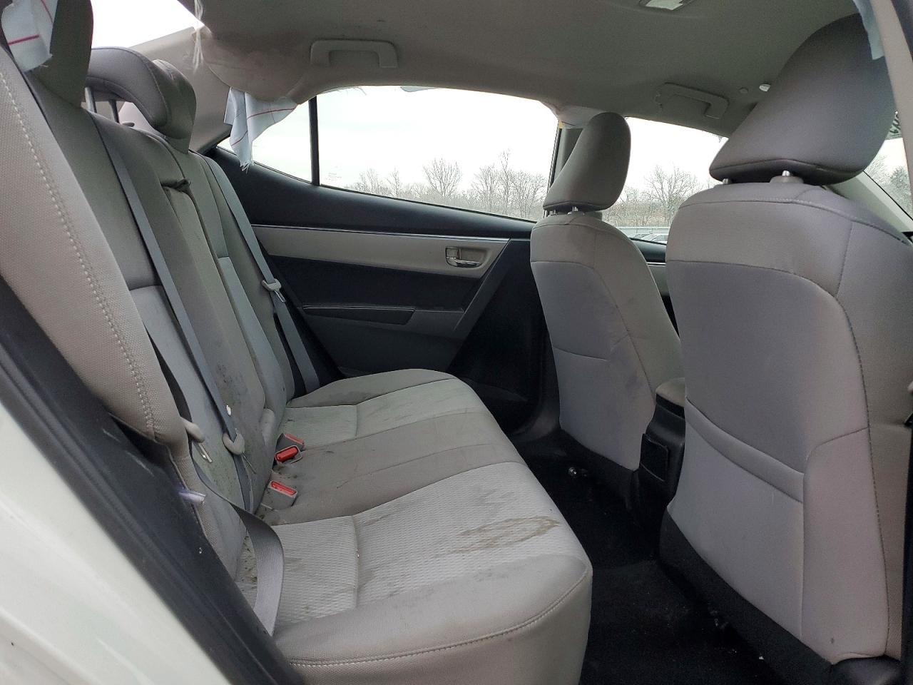 2016 TOYOTA COROLLA