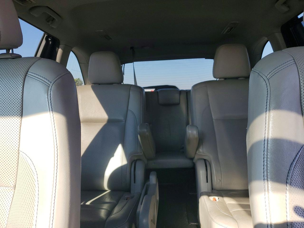 2014 TOYOTA HIGHLANDER