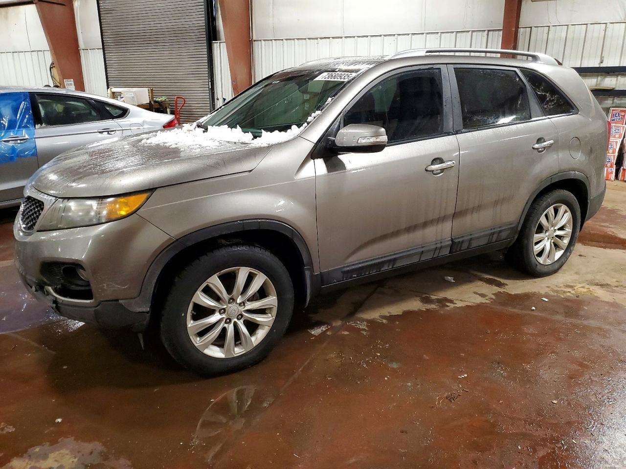 2011 KIA SORENTO