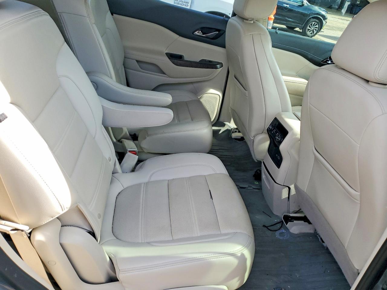 2021 GMC ACADIA