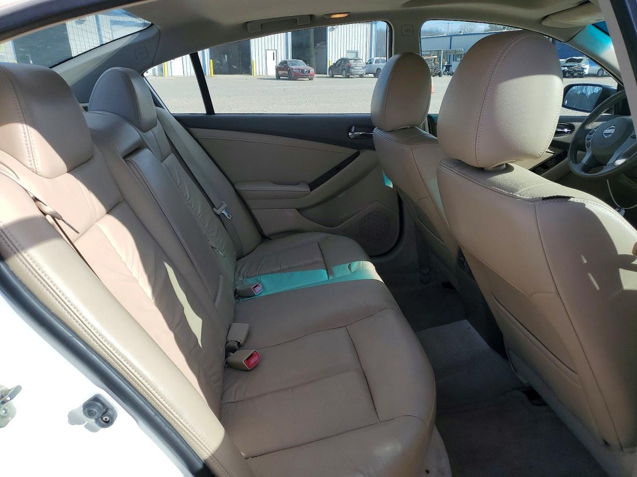2012 NISSAN ALTIMA