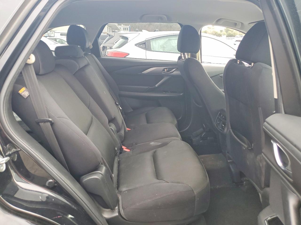 2016 MAZDA CX-9