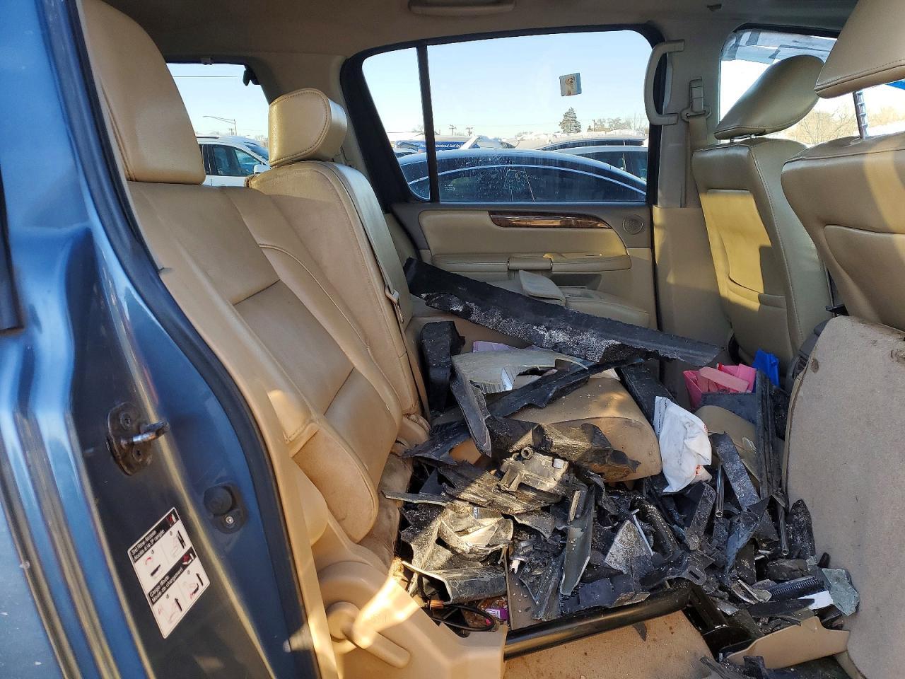 2012 NISSAN Armada