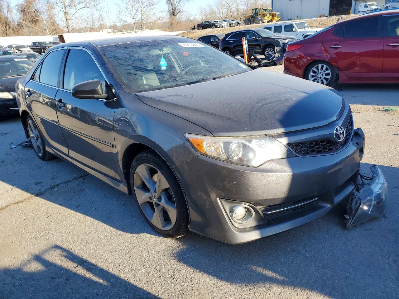 2012 TOYOTA CAMRY