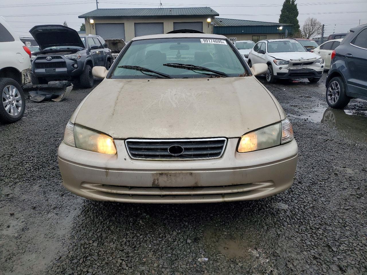 2001 TOYOTA CAMRY