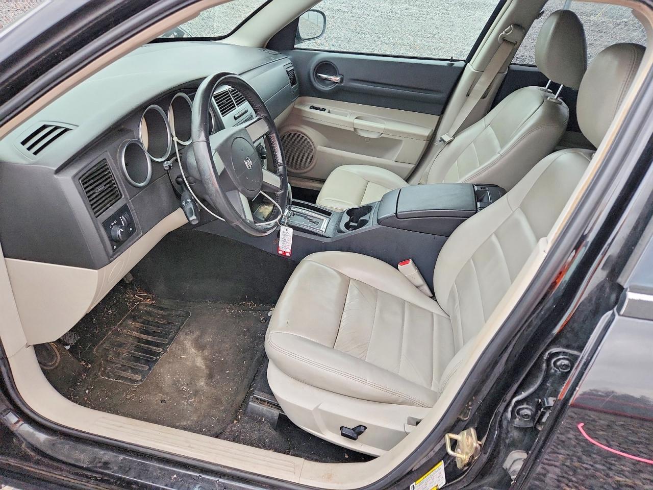 2006 DODGE MAGNUM
