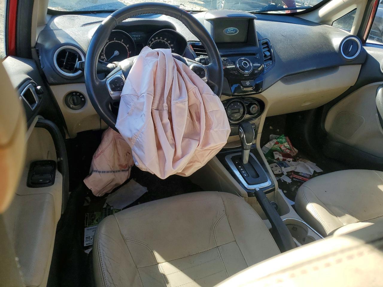 2017 FORD Fiesta