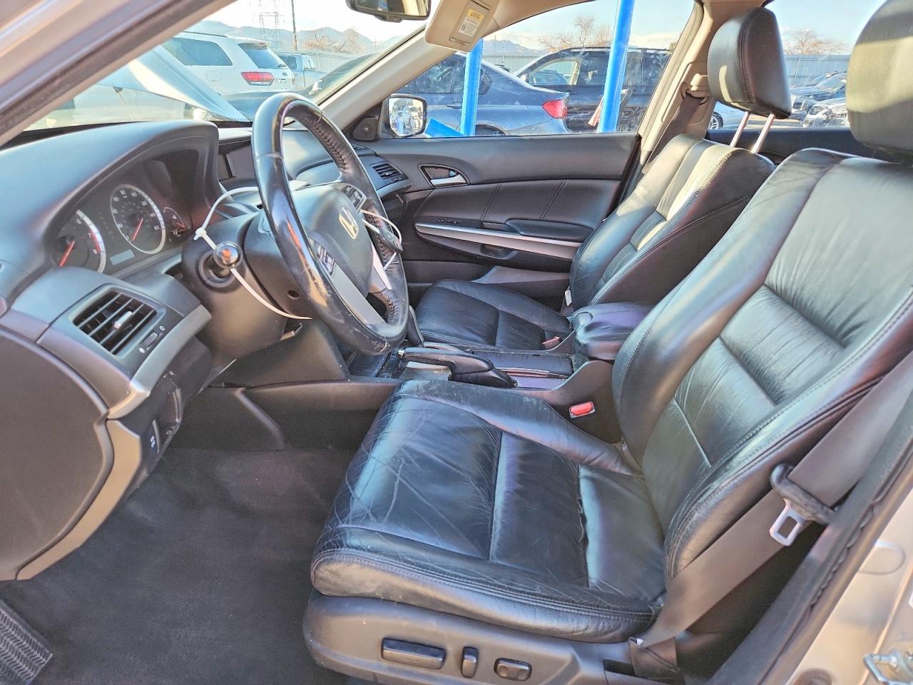 2009 HONDA ACCORD