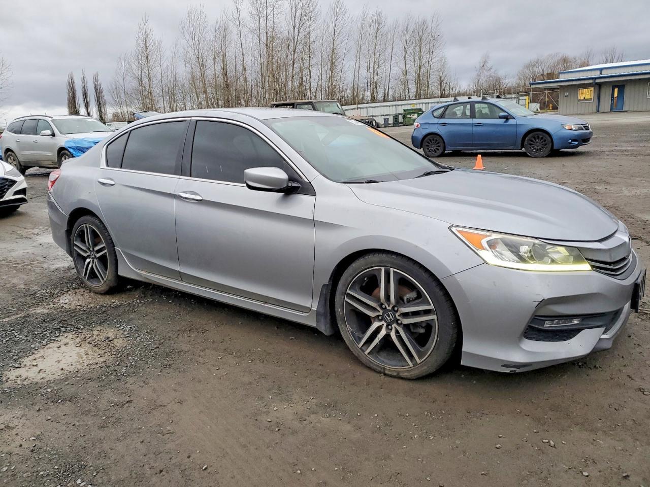 2017 HONDA ACCORD