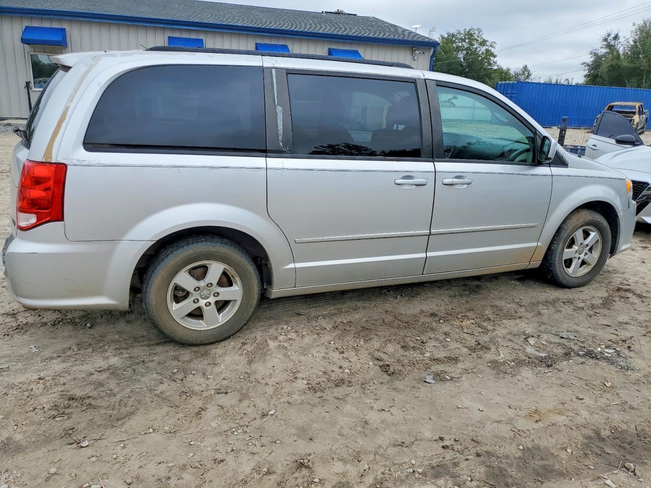 2011 DODGE GRAND CARAVAN