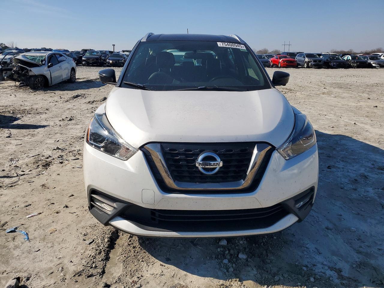 2019 NISSAN KICKS