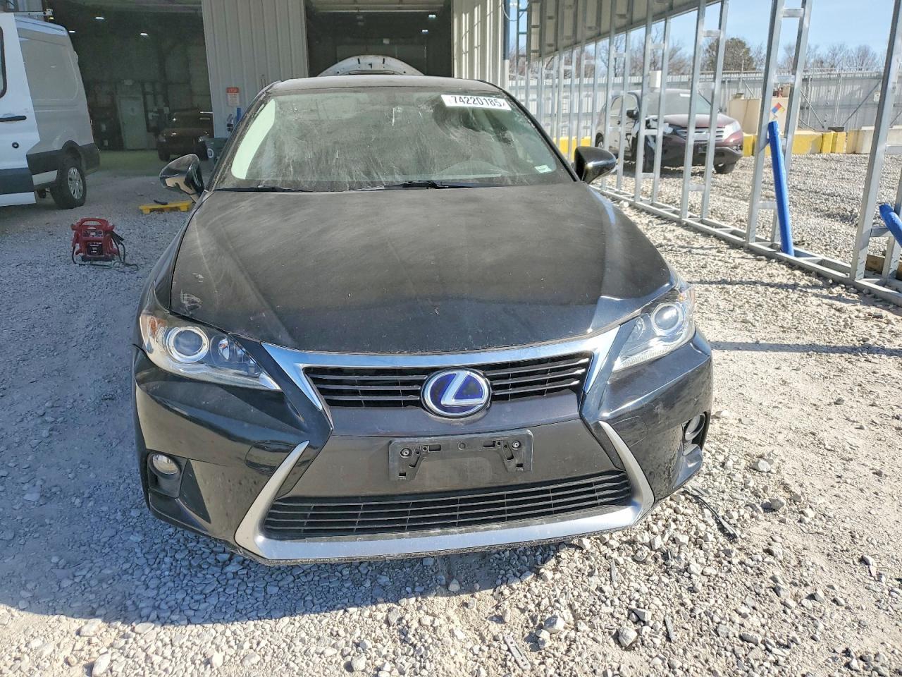 2015 LEXUS CT 200