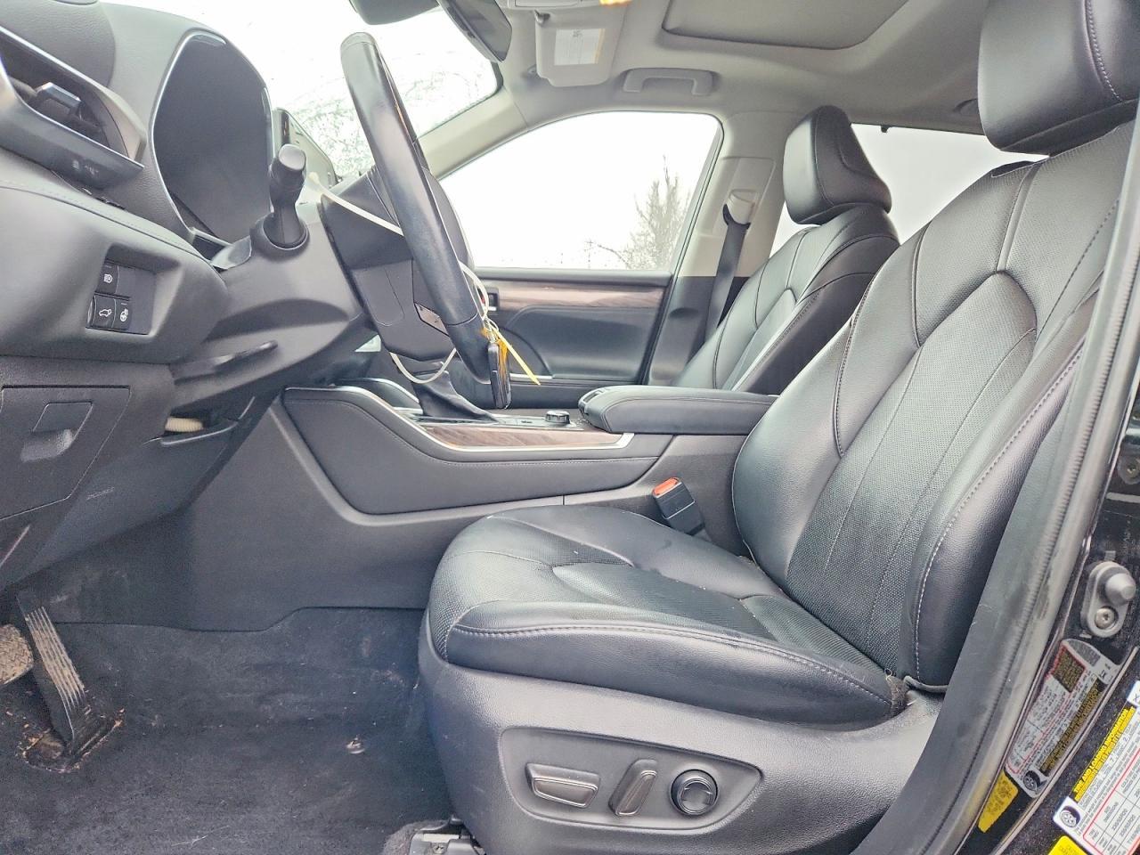 2021 TOYOTA HIGHLANDER