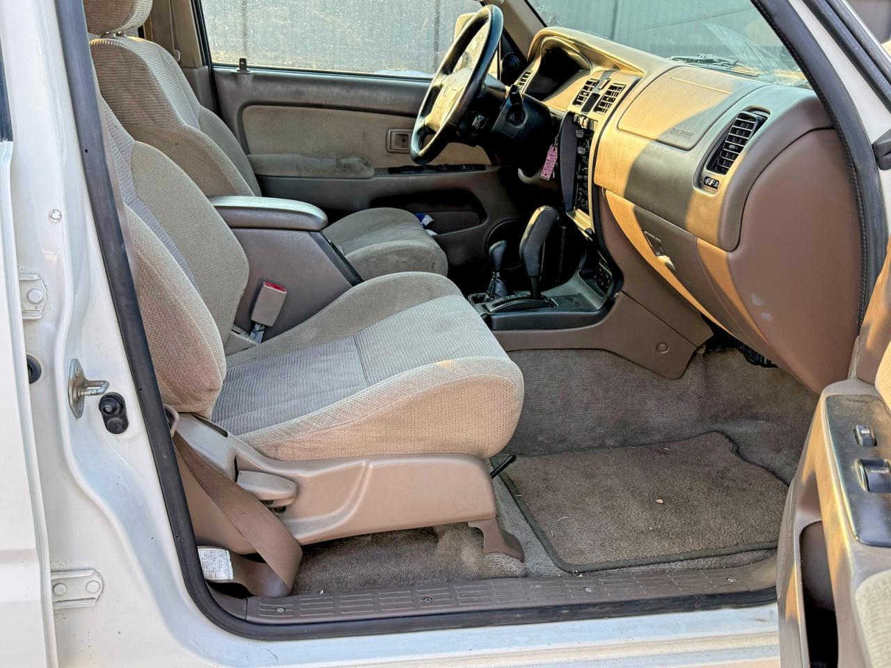 2000 TOYOTA 4Runner