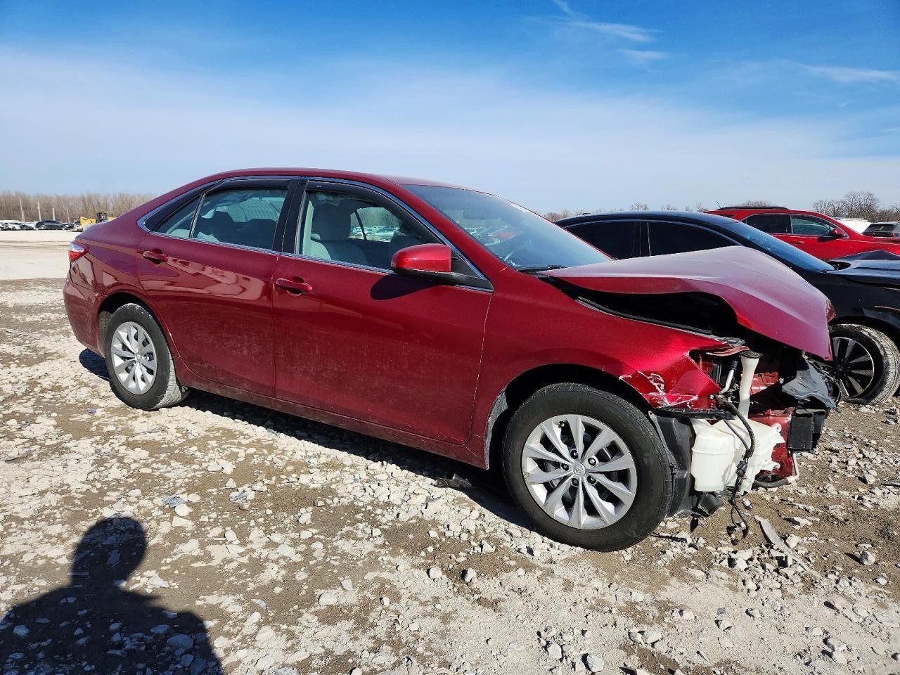 2015 TOYOTA CAMRY