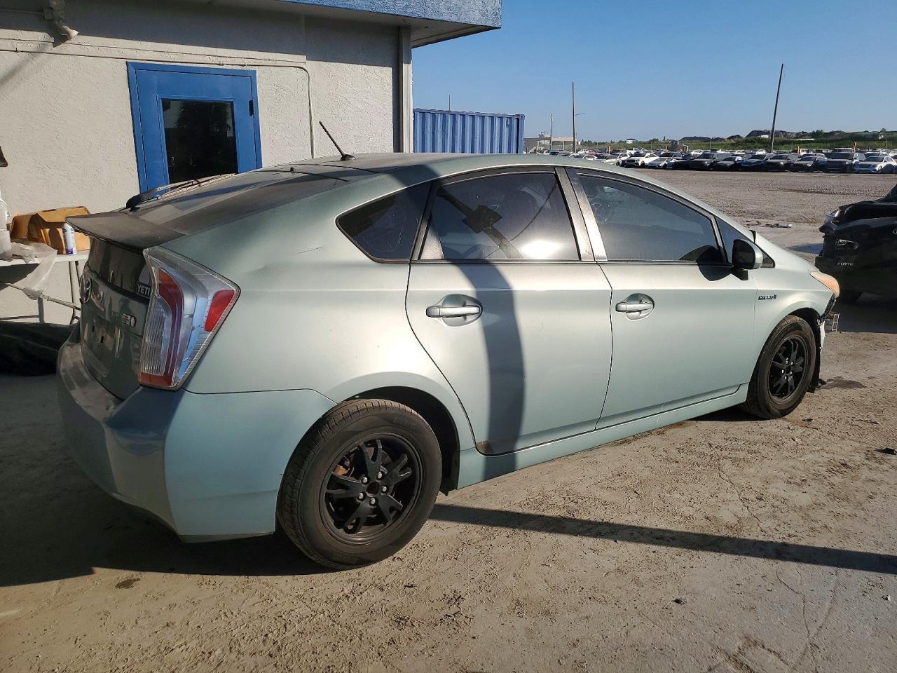 2012 TOYOTA PRIUS