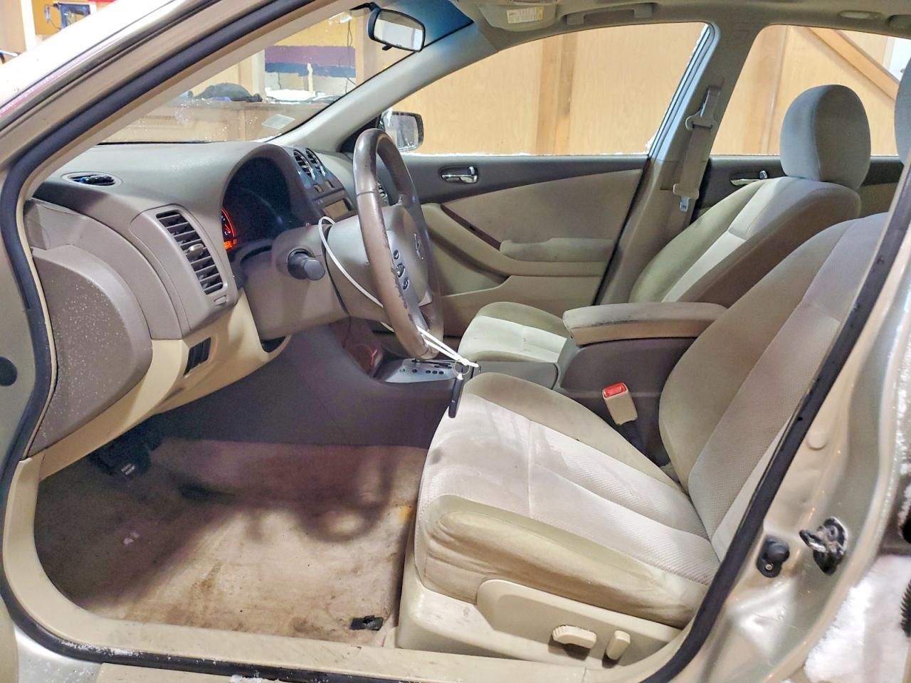 2009 NISSAN ALTIMA