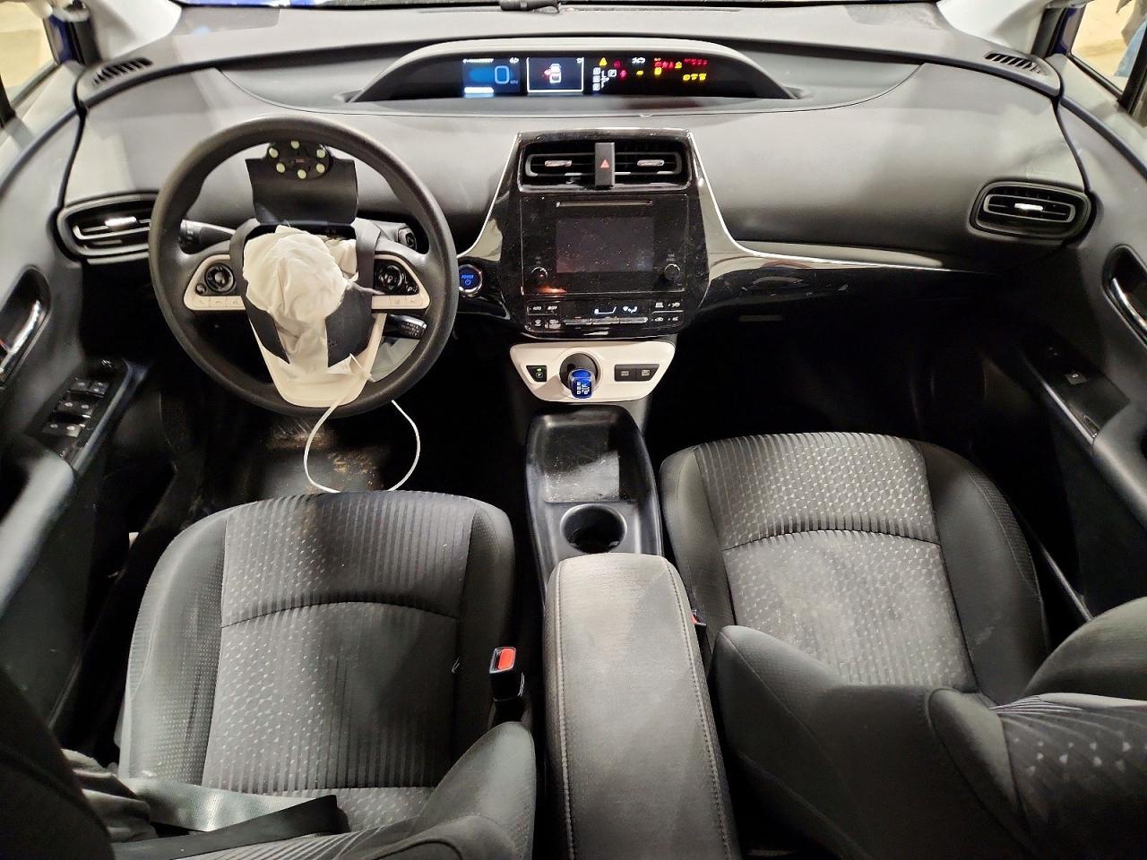 2017 TOYOTA PRIUS