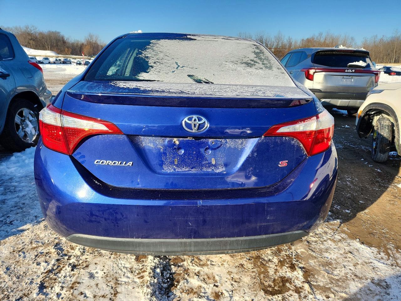 2015 TOYOTA COROLLA