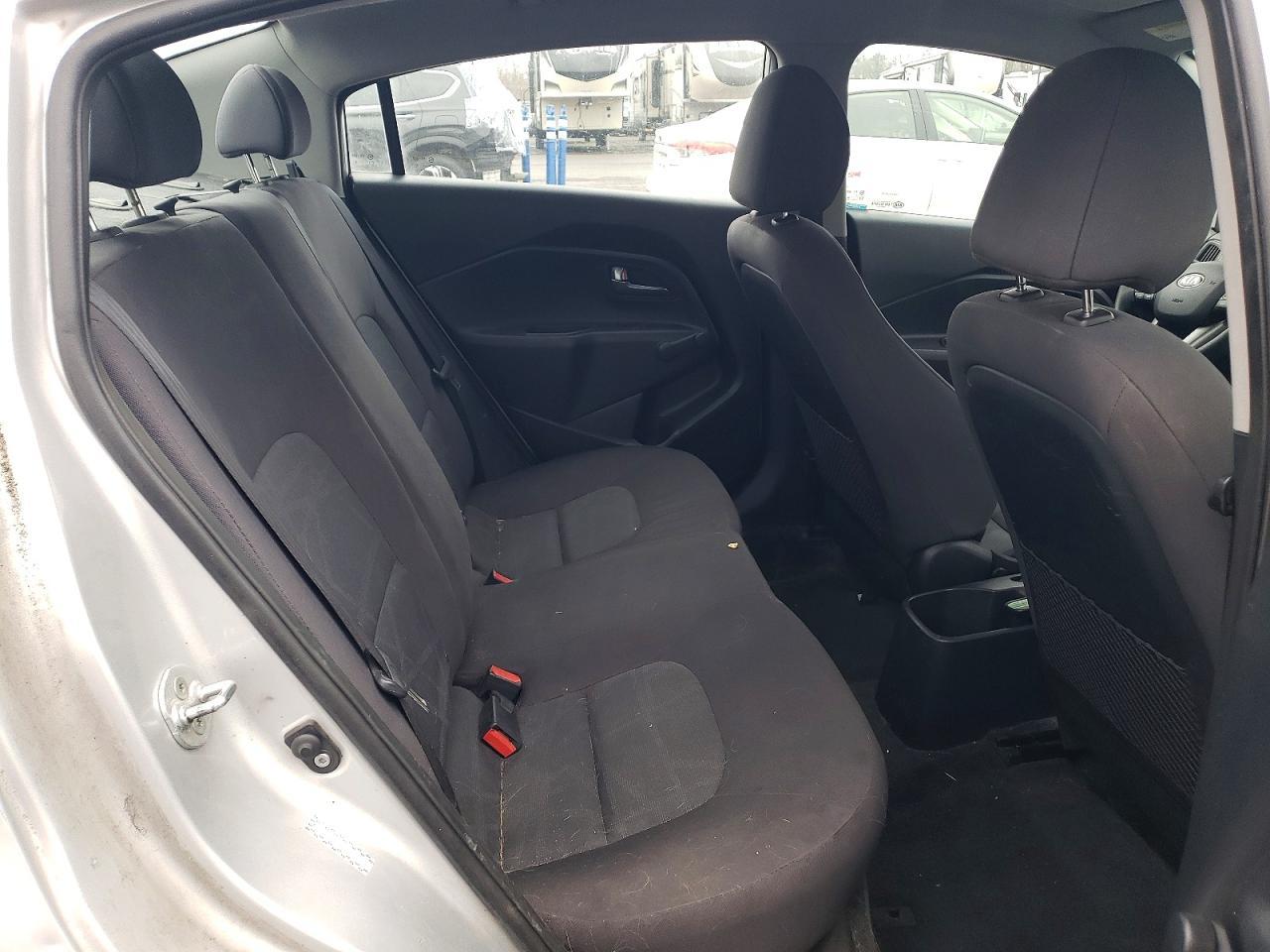 2013 KIA RIO