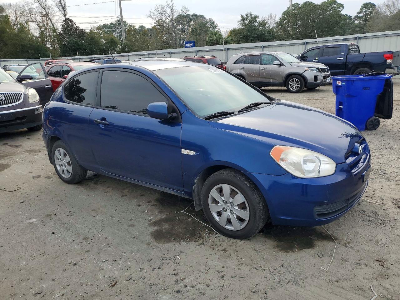 2011 HYUNDAI ACCENT