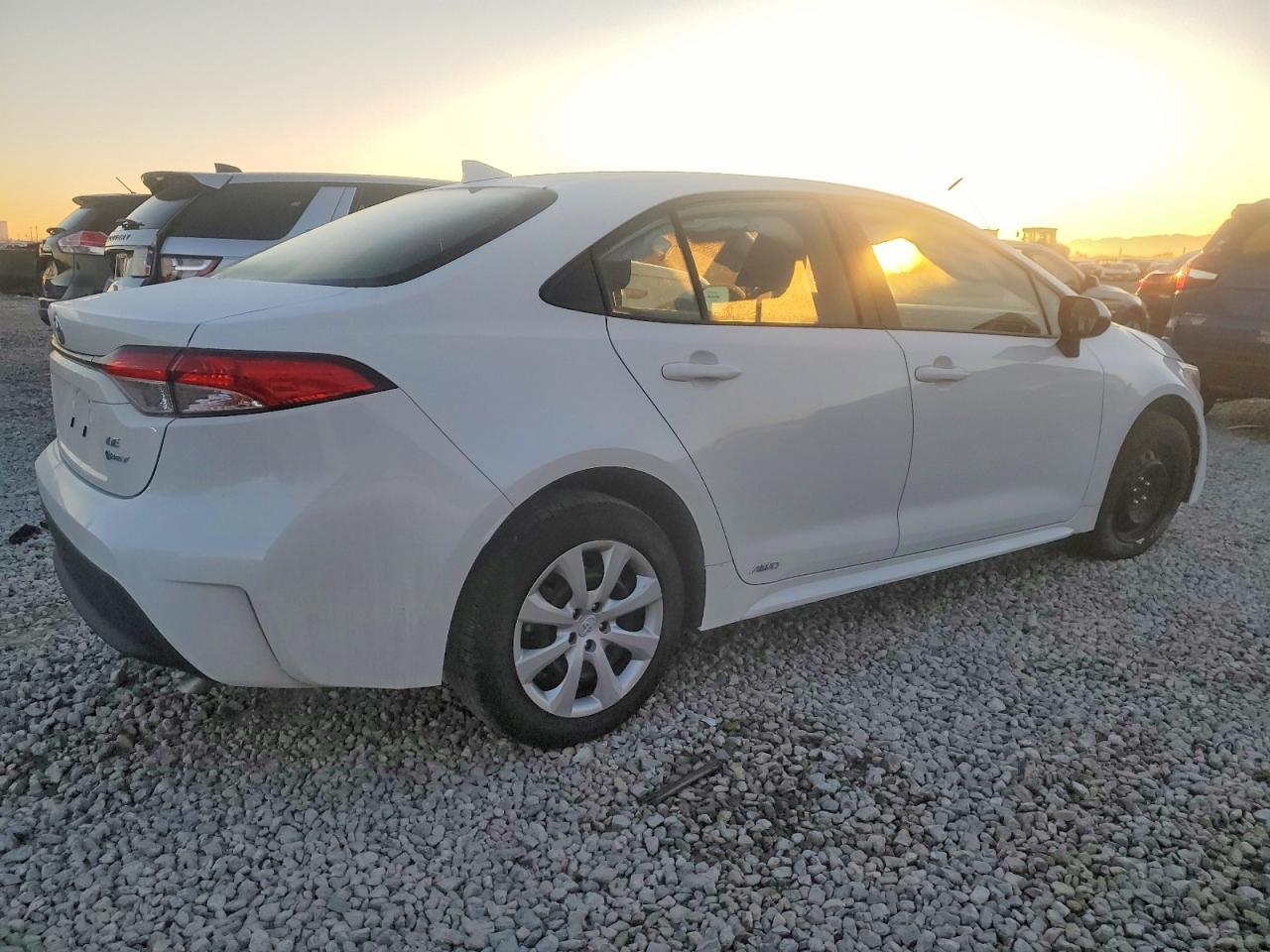 2025 TOYOTA COROLLA