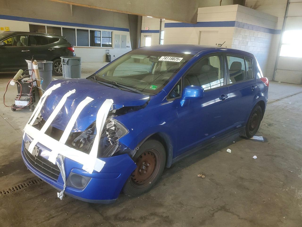 2012 NISSAN VERSA