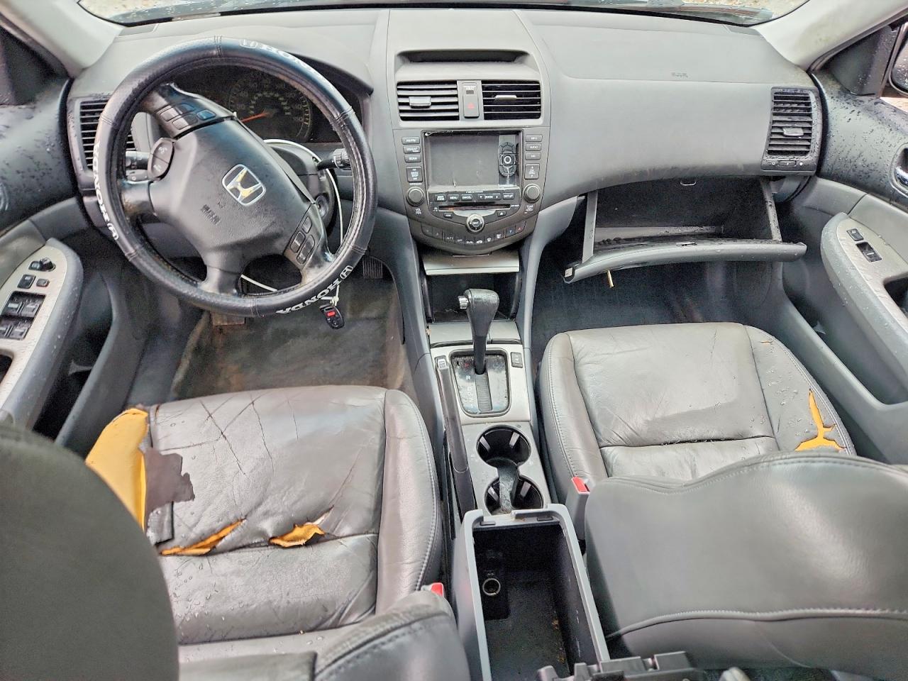 2004 HONDA ACCORD