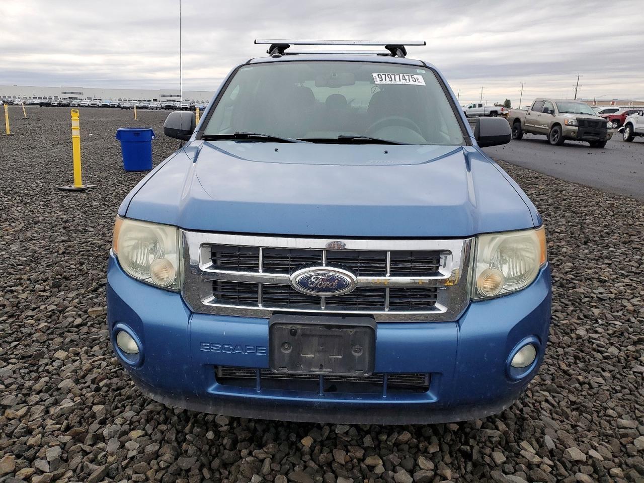 2009 FORD ESCAPE